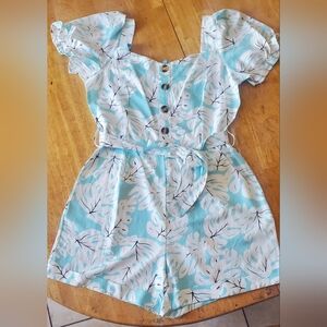 Red leaf Romper Size medium